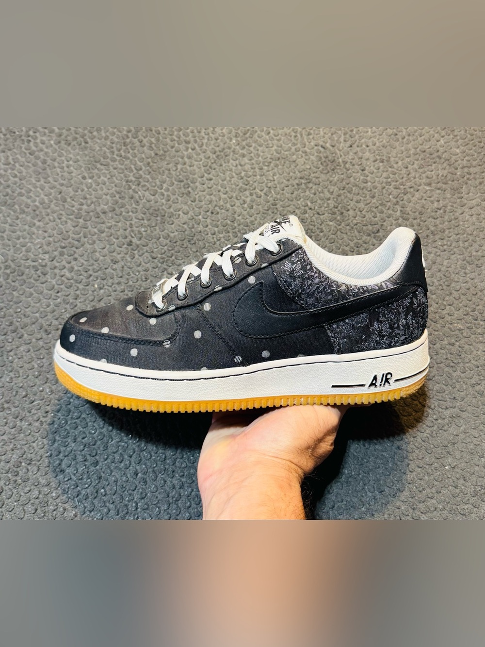 Nike Air Force 1 Low ‘07 LV8 ‘Metallic Silver’ 2014 (Sz 6.5M/8W)